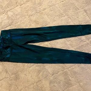 Champion work out leggings size small